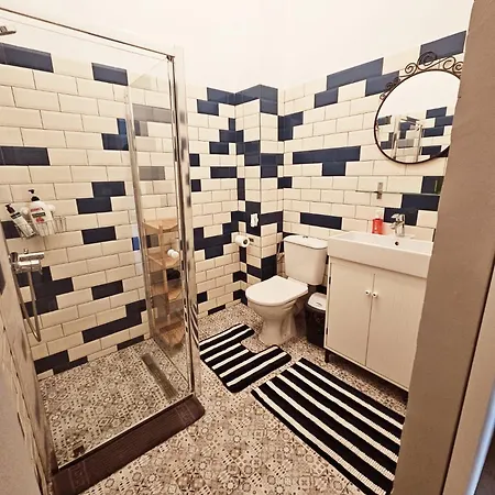 Zig Zag 6 - Old Town * Constança