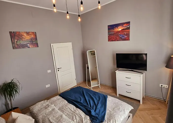 Apartament Zig Zag 6 - Old Town Constanţa